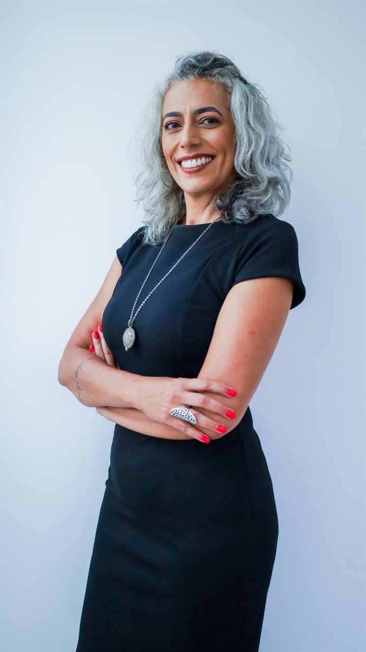 Sonia Nogueira — retrato